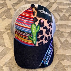 NWT Ariat Women’s Hat